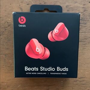 Beats Studio Buds - Red